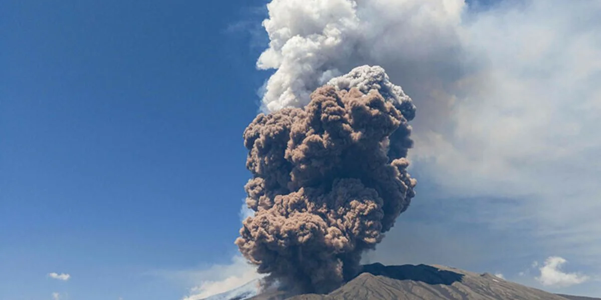 Etna, volcano, eruption, pyroclastic flow, Sicily