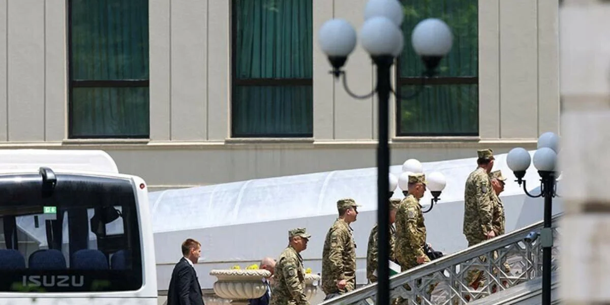 Ukraine, Russia, peace talks, ceasefire, drones